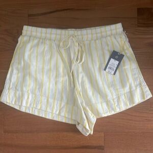 Universal Thread Linen shorts